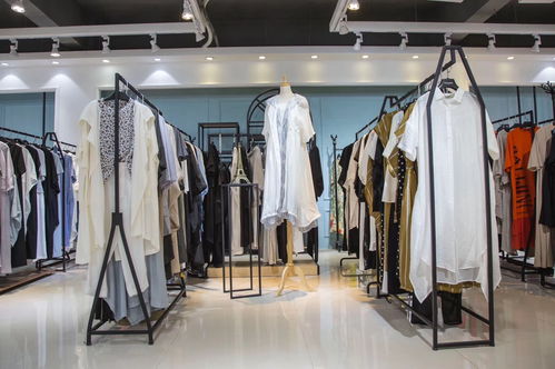 品牌服飾折扣批發(fā)實(shí)戰(zhàn)技巧與要點(diǎn)全解析