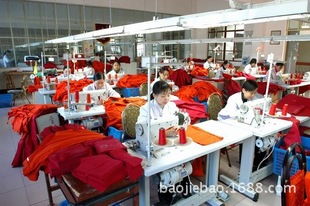 錫山區東港寶杰寶制衣廠 專業打造品質服裝，一站式批發服務